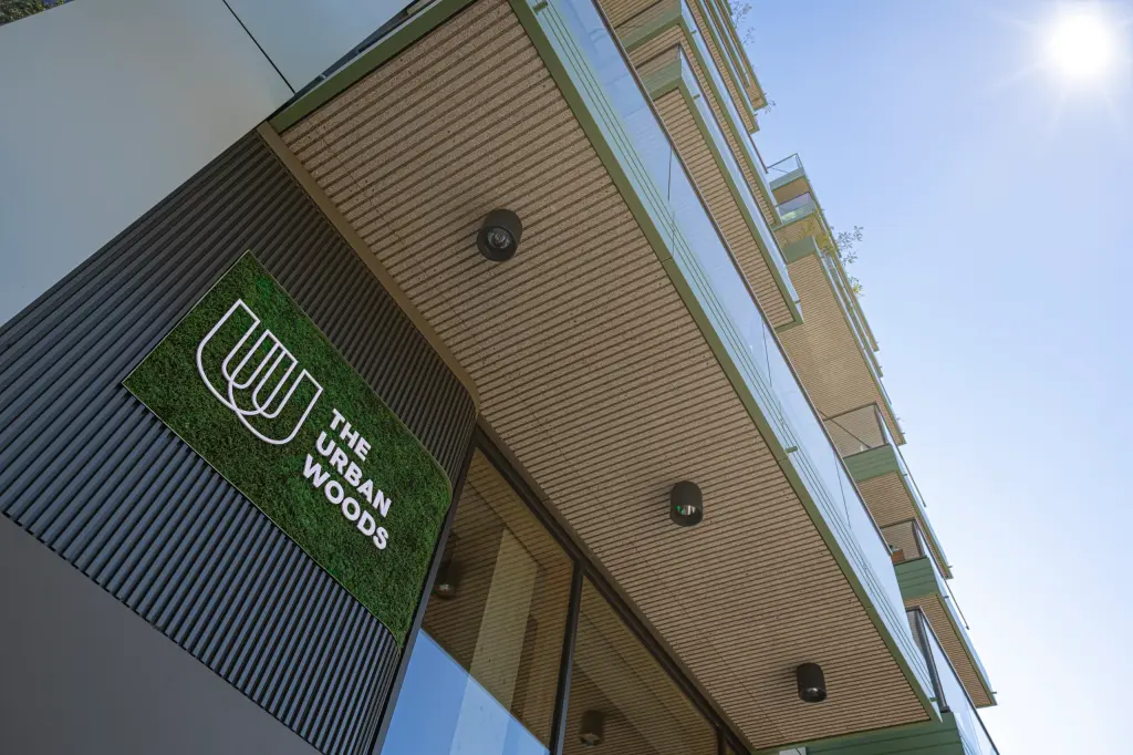 logo the urban woods outdoor on entrance of building in zwolle